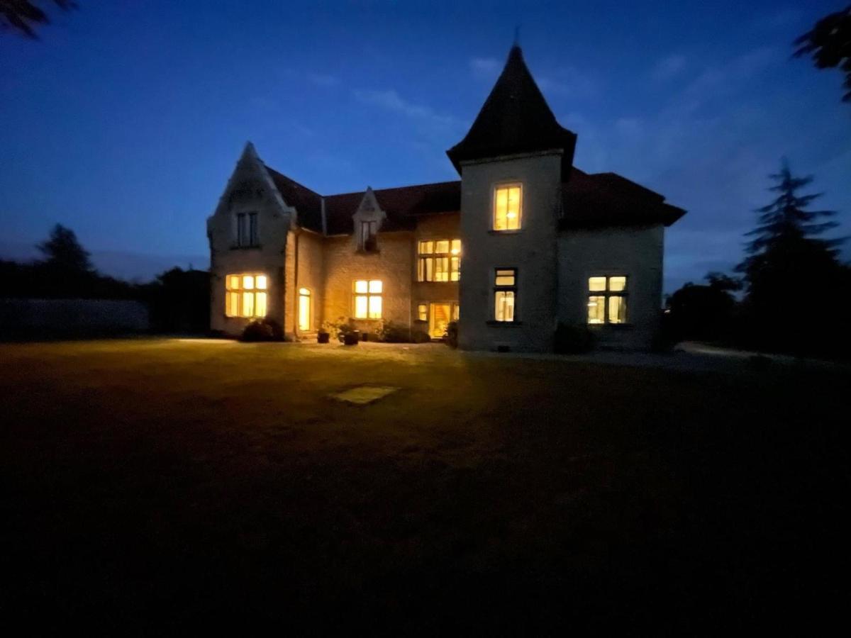 Chambres Au Chateau Du Mouillat Saint-Clair-de-la-Tour Zewnętrze zdjęcie