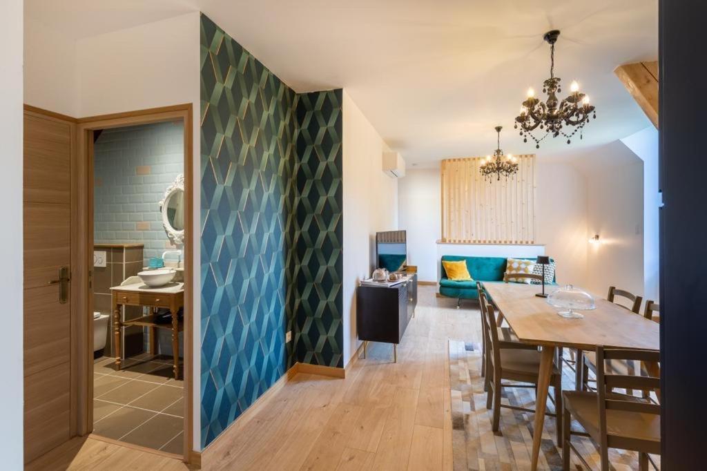 Chambres Au Chateau Du Mouillat Saint-Clair-de-la-Tour Zewnętrze zdjęcie